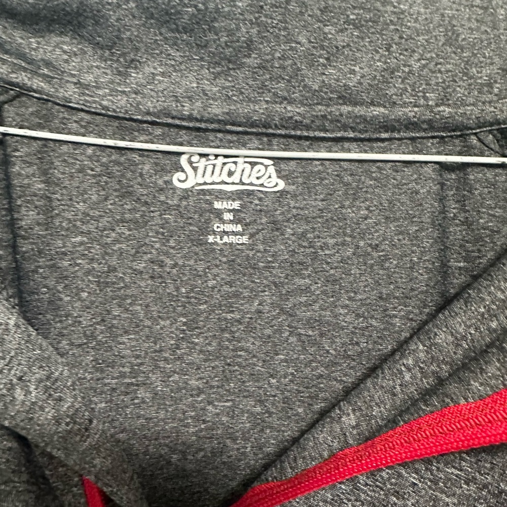 Cincinnati reds pullover - Picture 4 of 4